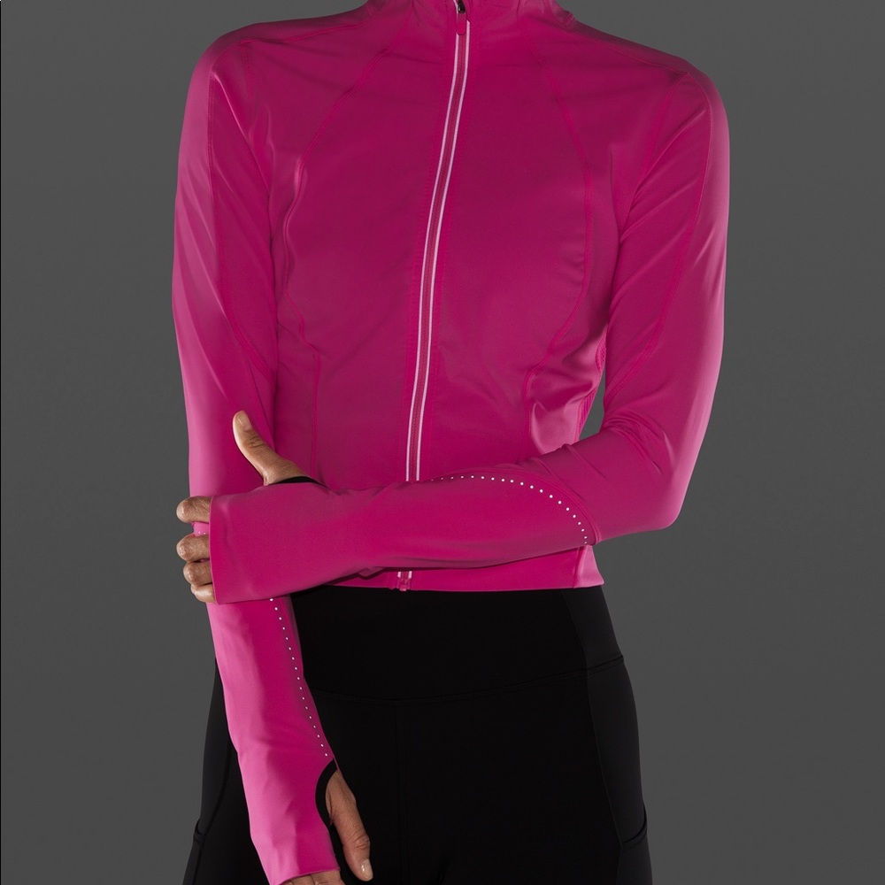 Lululemon running jacket SIZE 8